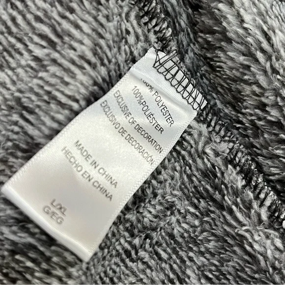 Tommy Bahama Plush Gray Robe - Picture 6 of 8